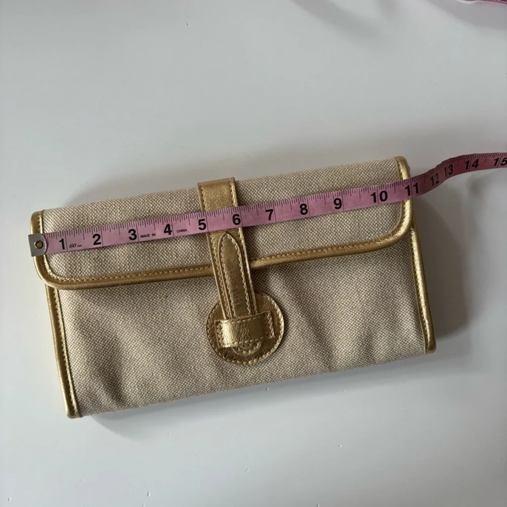 MODUS RIO || The‎ Adrian Linen + Leather Clutch Gold Beige